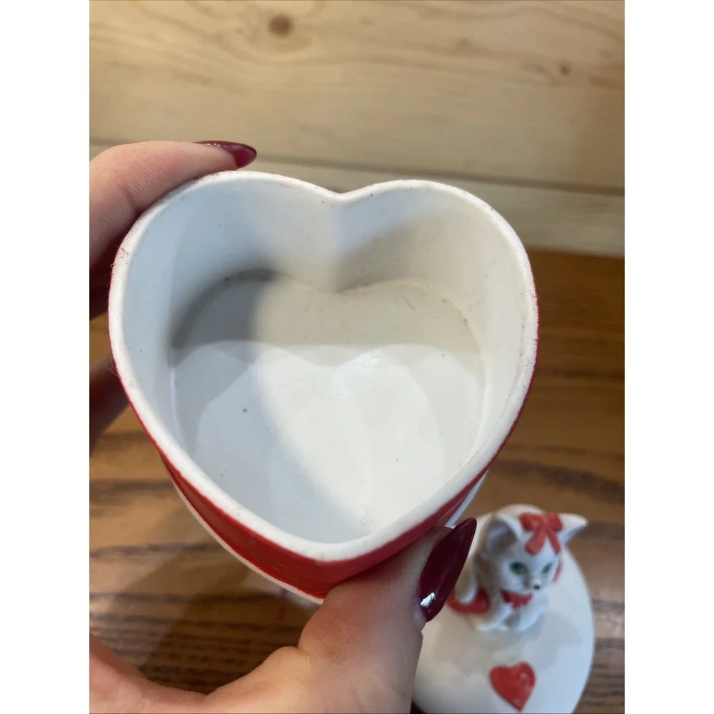 Vintage Valentines Lefton White Kitty Cat With Hearts Trinket Box 3.5